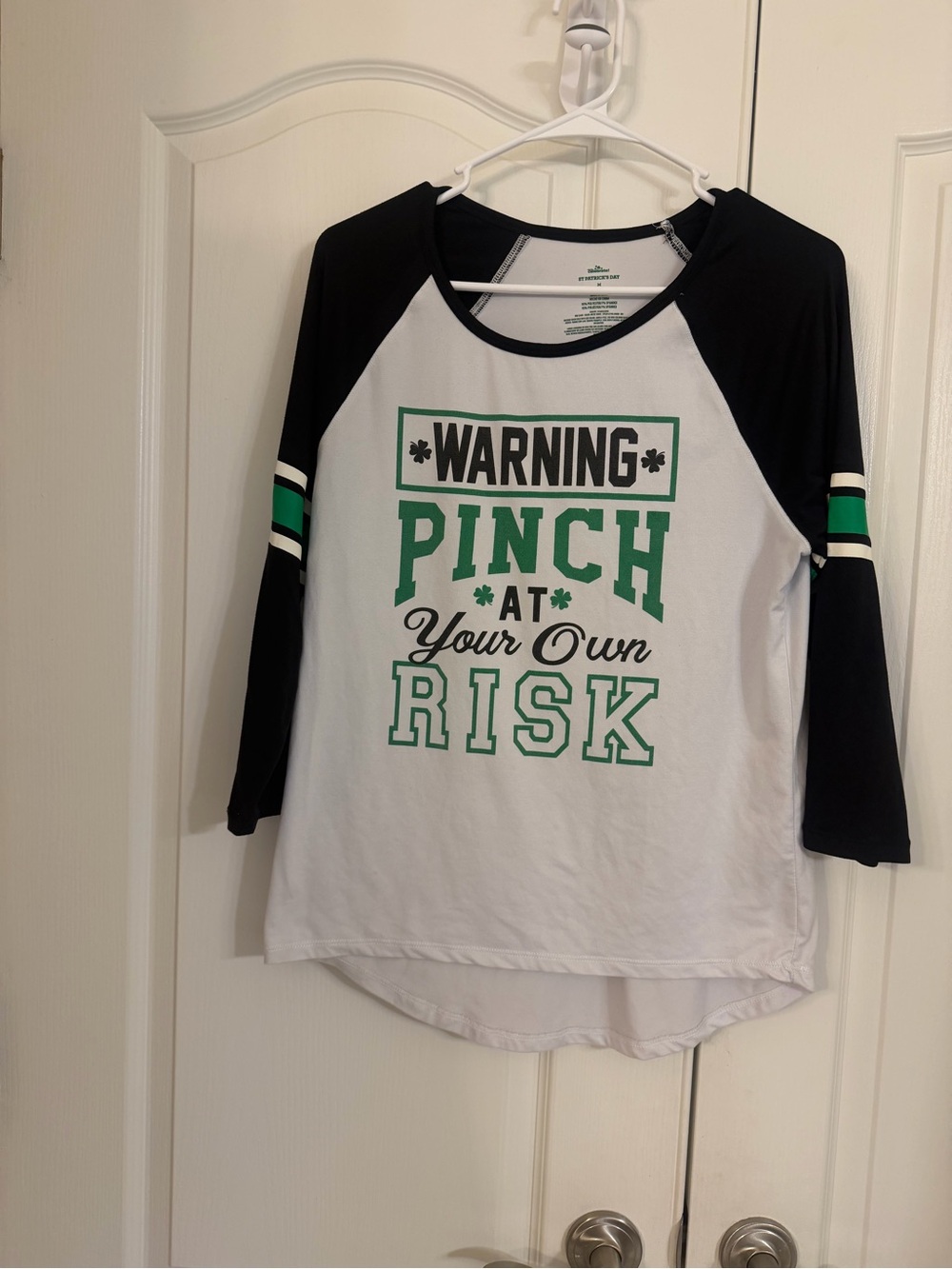 Women’s "Warning Pinch at Your Own Risk" Raglan Shirt - Green/Black